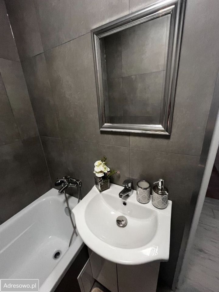 Mieszkanie 3-pokojowe Legionowo Centrum, ul. Cypriana Kamila Norwida