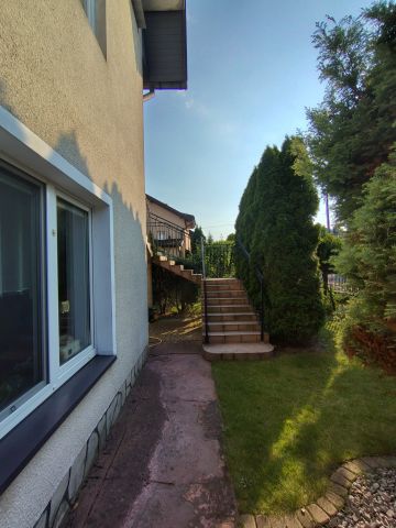 dom wolnostojący, 5 pokoi Siennica, ul. Sosnowa. Zdjęcie 5