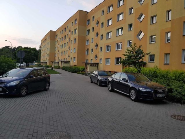 Mieszkanie 3-pokojowe Poznań Jeżyce, os. Tysiąclecia. Zdjęcie 1