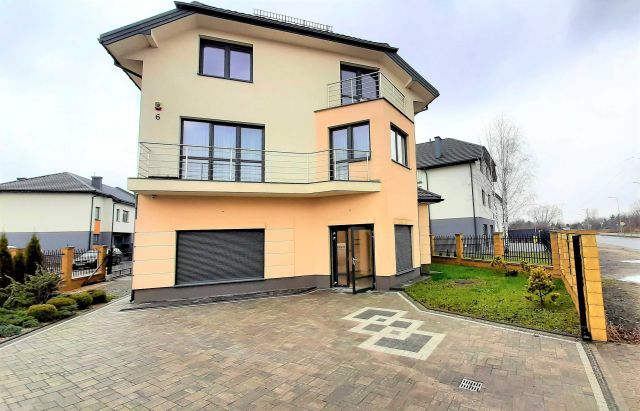 Lokal Ząbki, ul. ks. Sylwestra Zycha. Zdjęcie 1