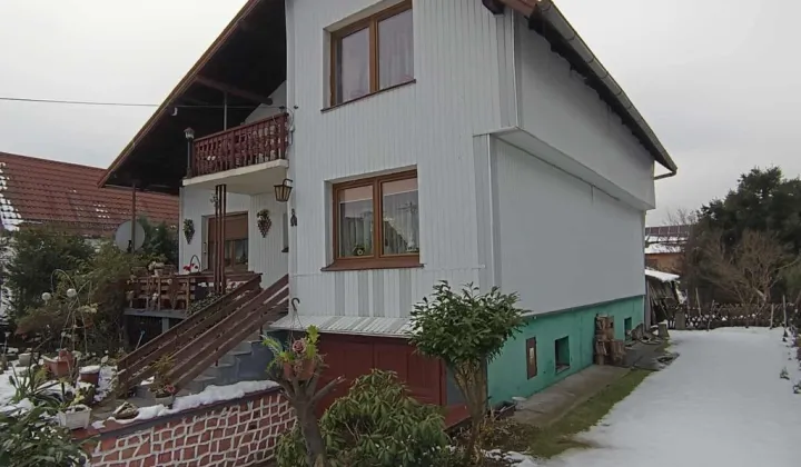 dom wolnostojący, 5 pokoi Węgliniec, ul. Wschodnia