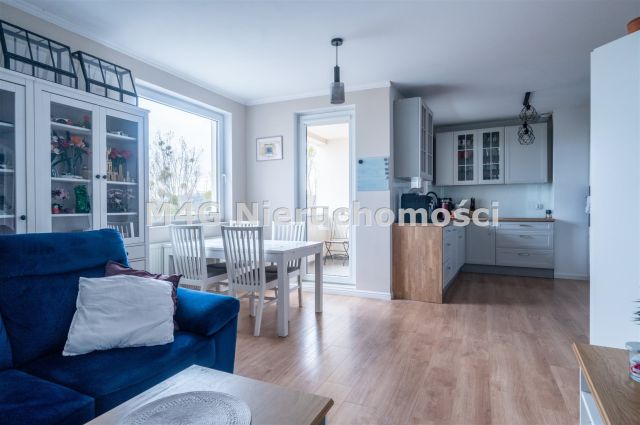 Mieszkanie 3-pokojowe Gdynia Redłowo. Zdjęcie 1