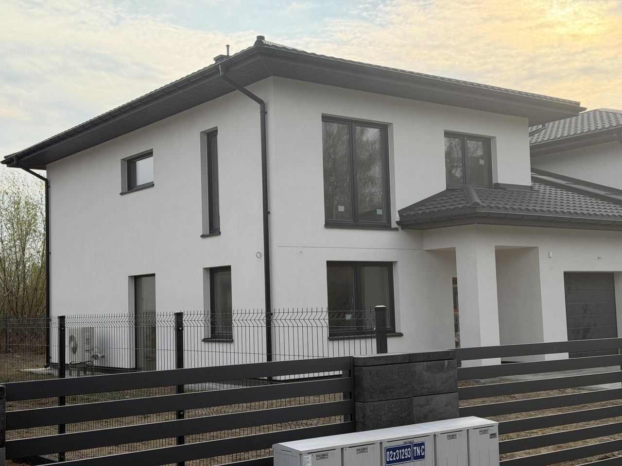 bliźniak, 5 pokoi Falenty Duże, ul. Zamkowa. Zdjęcie 3