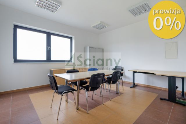 Hala/magazyn Konary. Zdjęcie 11