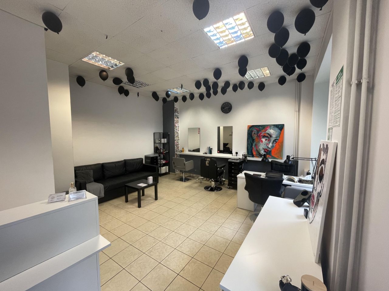 Lokal Szczecin Centrum, al. Wyzwolenia. Zdjęcie 4