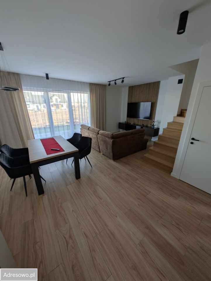 dom szeregowy, 5 pokoi Marysin, ul. Purpurowa. Zdjęcie 1