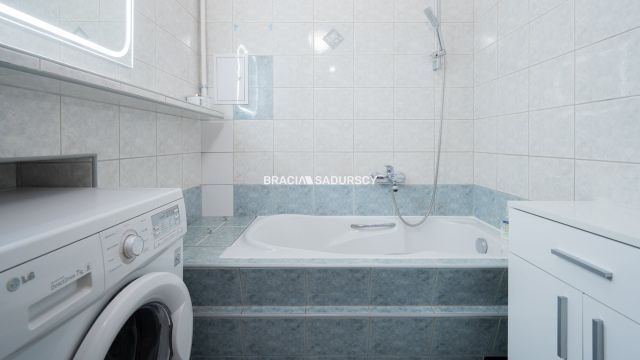 Mieszkanie 3-pokojowe Kraków Nowa Huta, os. Teatralne. Zdjęcie 11