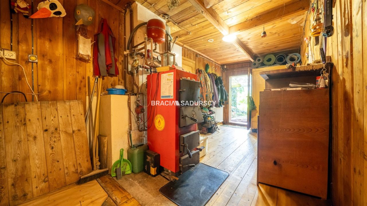 dom wolnostojący, 3 pokoje Siepraw. Zdjęcie 28