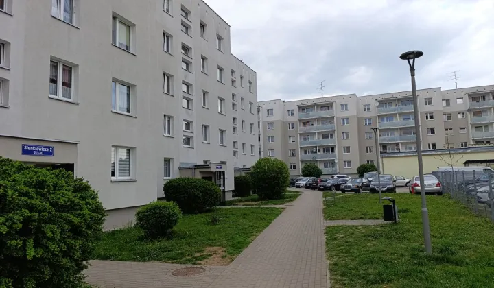 Mieszkanie 3-pokojowe Elbląg, ul. Henryka Sienkiewicza