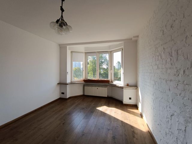 Mieszkanie 5-pokojowe Warszawa Praga-Południe, al. Jerzego Waszyngtona. Zdjęcie 1