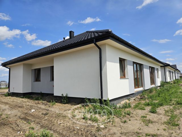 bliźniak, 4 pokoje Nadolice Małe. Zdjęcie 3