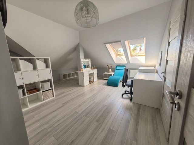 dom wolnostojący, 5 pokoi Bobrowiec, ul. Sójki. Zdjęcie 37