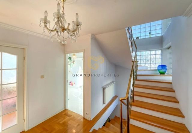 dom szeregowy, 6 pokoi Warszawa Mokotów. Zdjęcie 3