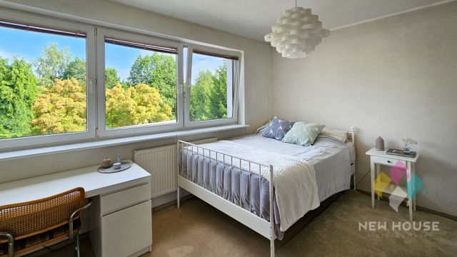 bliźniak, 9 pokoi Zalbki. Zdjęcie 38