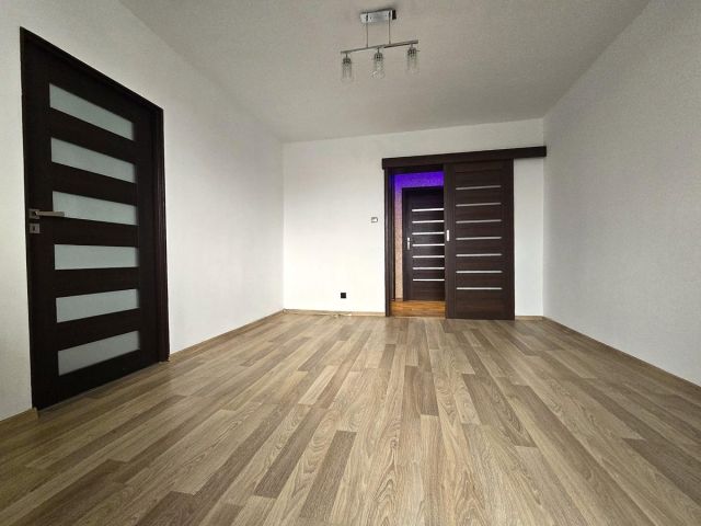 Mieszkanie 4-pokojowe Lubań, ul. Robotnicza. Zdjęcie 1