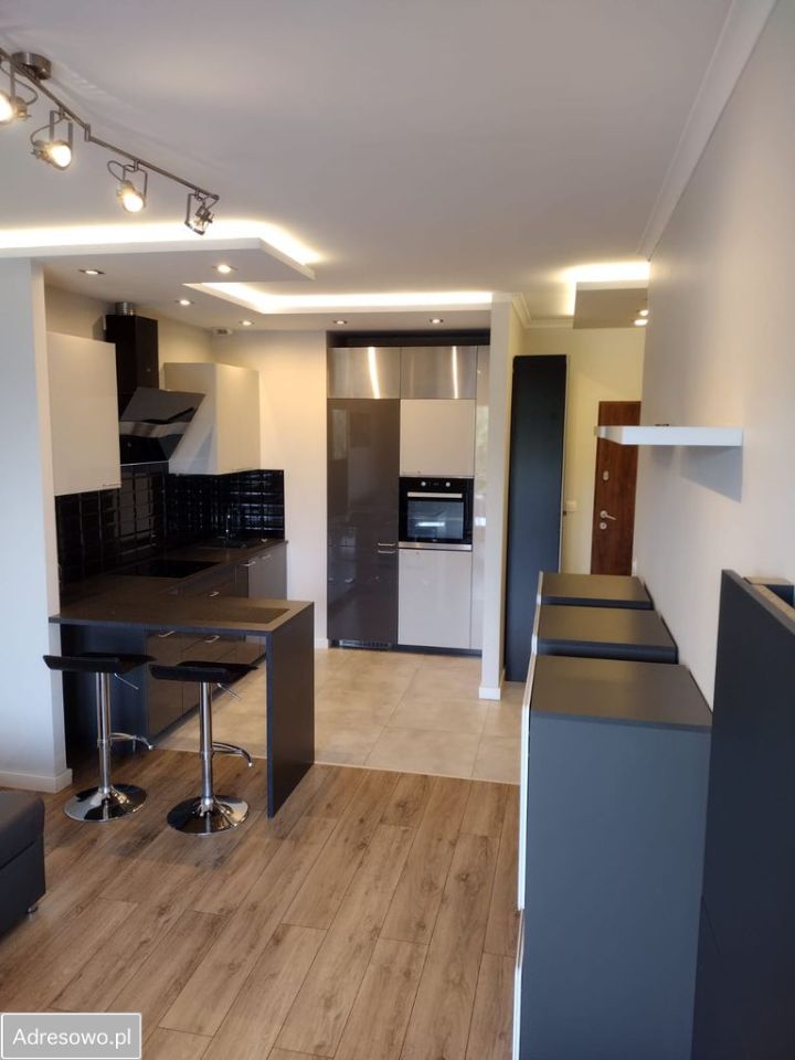 Mieszkanie 2-pokojowe Katowice Muchowiec, ul. Francuska. Zdjęcie 2
