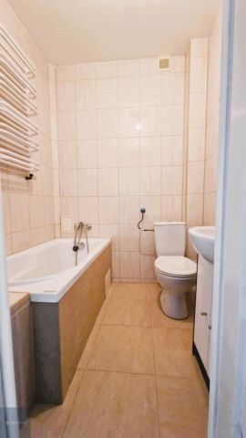 Mieszkanie 2-pokojowe Zabrze, ul. gen. Charlesa de Gaulle'a. Zdjęcie 11