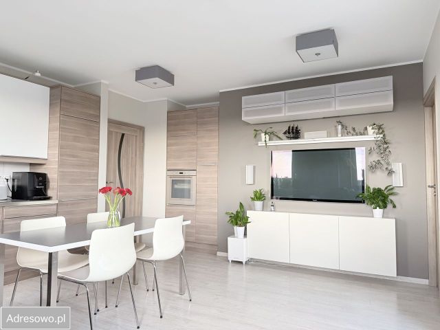 Mieszkanie 4-pokojowe Płock, ul. Górna. Zdjęcie 1