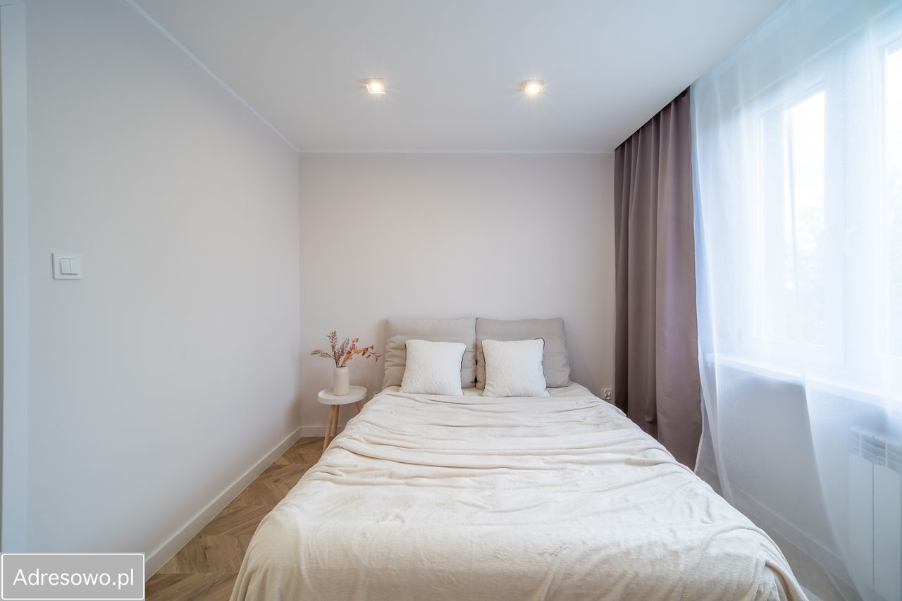 Mieszkanie 3-pokojowe Radom Ustronie, ul. Polskiego Czerwonego Krzyża. Zdjęcie 6