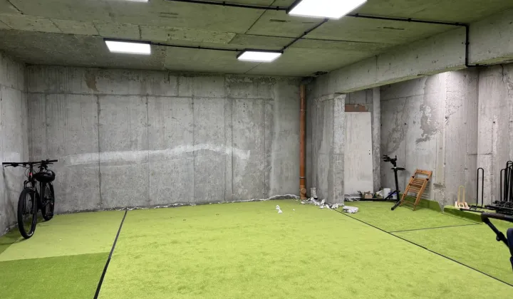 Lokal Katowice Kostuchna, ul. Armii Krajowej