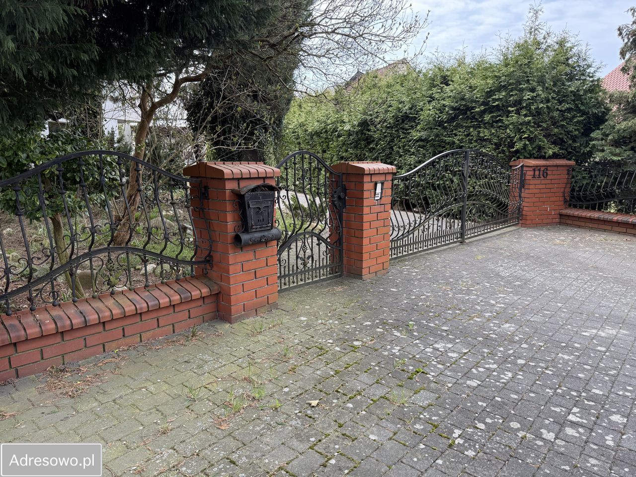 dom wolnostojący, 5 pokoi Chudoba. Zdjęcie 5