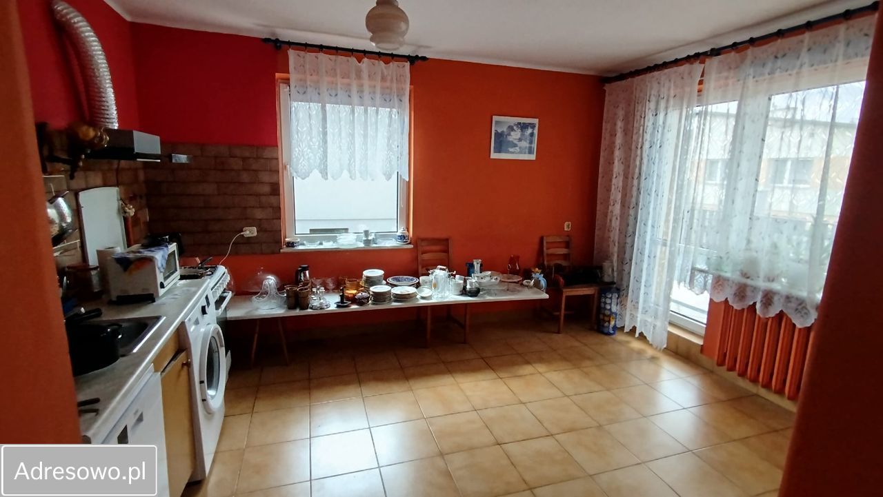 dom wolnostojący, 7 pokoi Częstochowa Lisiniec, ul. Namysłowska. Zdjęcie 9