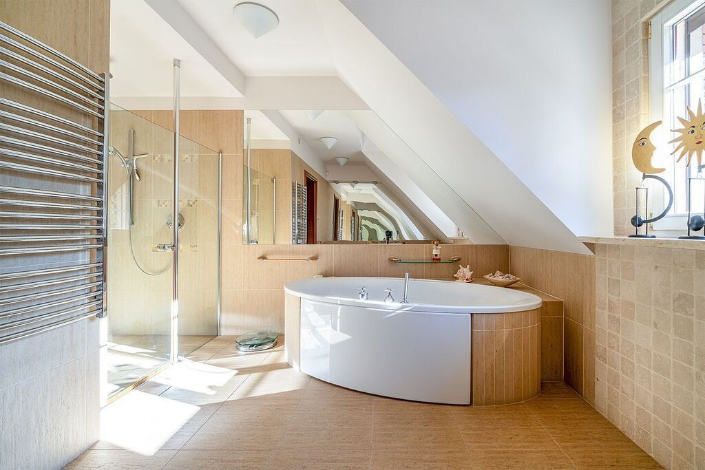 dom wolnostojący, 11 pokoi Łódź Julianów, ul. Świetlana. Zdjęcie 20