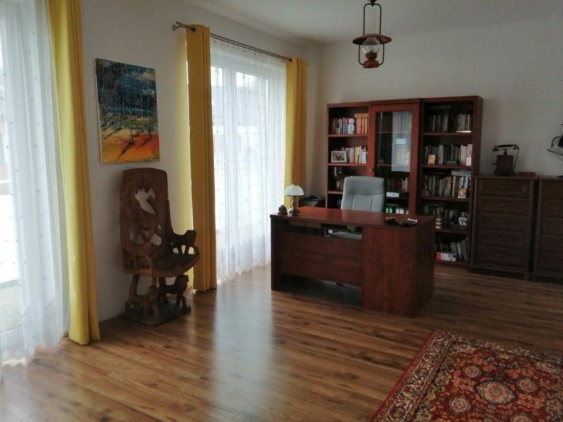 Mieszkanie 5-pokojowe Kosakowo. Zdjęcie 3