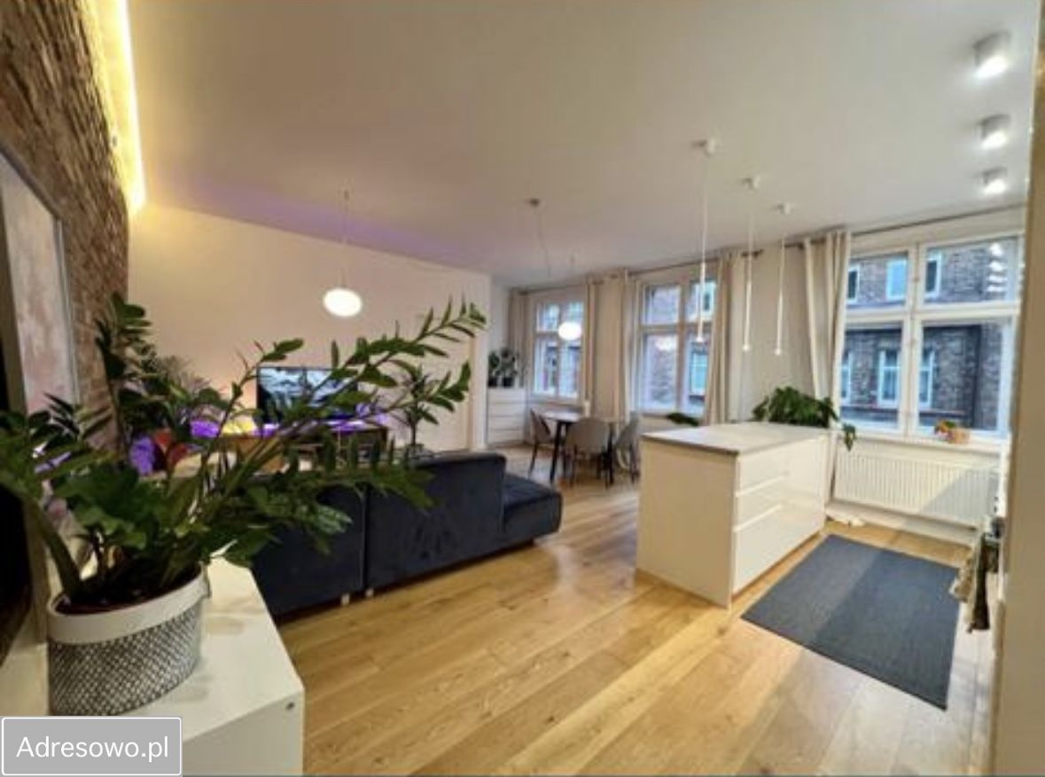 Mieszkanie 3-pokojowe Katowice Nikiszowiec, ul. Odrowążów. Zdjęcie 4