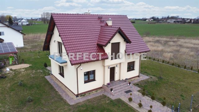 dom wolnostojący, 5 pokoi Lednogóra. Zdjęcie 4