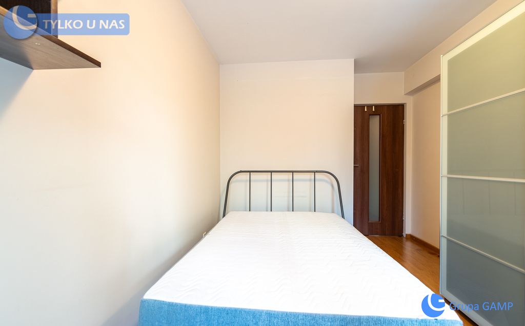 Mieszkanie 2-pokojowe Kraków Czyżyny, os. 2 Pułku Lotniczego. Zdjęcie 2