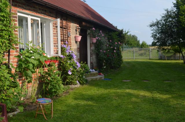 siedlisko, 2 pokoje Wola Brzeźniowska. Zdjęcie 1