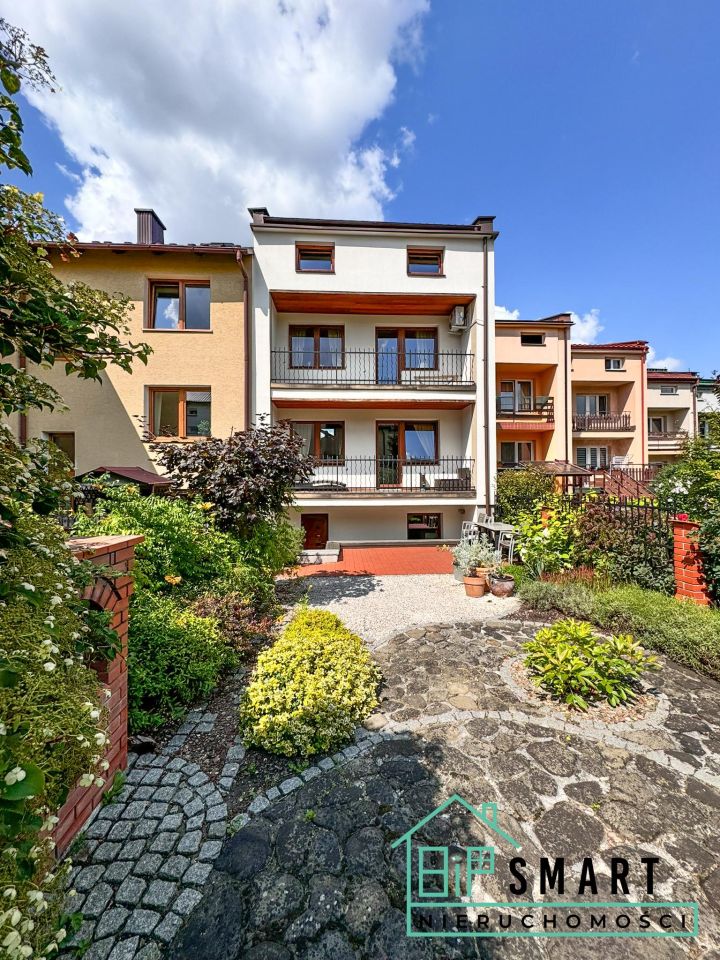 dom szeregowy, 4 pokoje Stalowa Wola, ul. Melchiora Wańkowicza. Zdjęcie 2