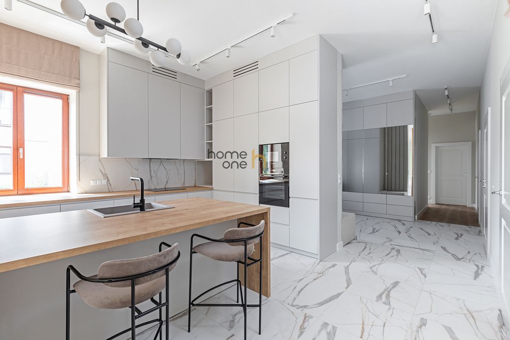 Mieszkanie 4-pokojowe Warszawa Wilanów. Zdjęcie 2