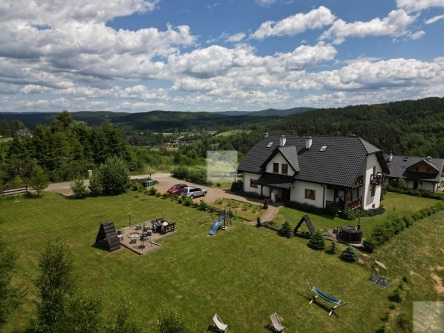 dom wolnostojący, 14 pokoi Berezka. Zdjęcie 1