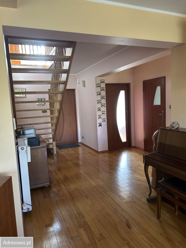 dom wolnostojący, 5 pokoi Łochowo. Zdjęcie 20