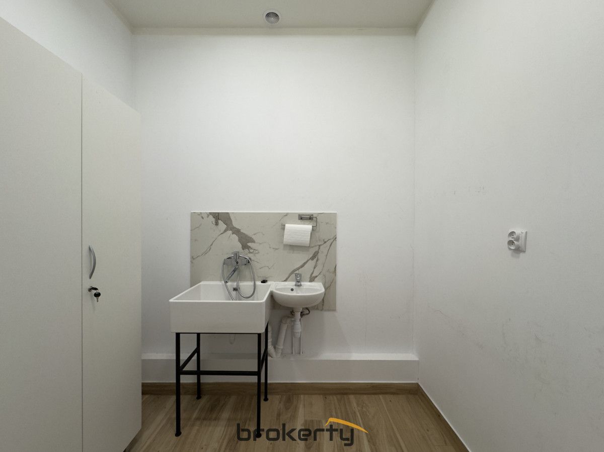 Lokal Dobrzykowice, ul. Brylantowa. Zdjęcie 14