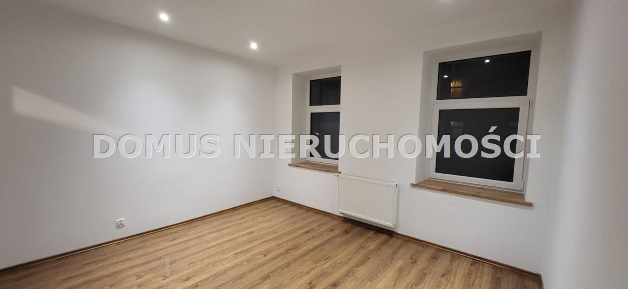 kamienica Piotrków Trybunalski. Zdjęcie 11