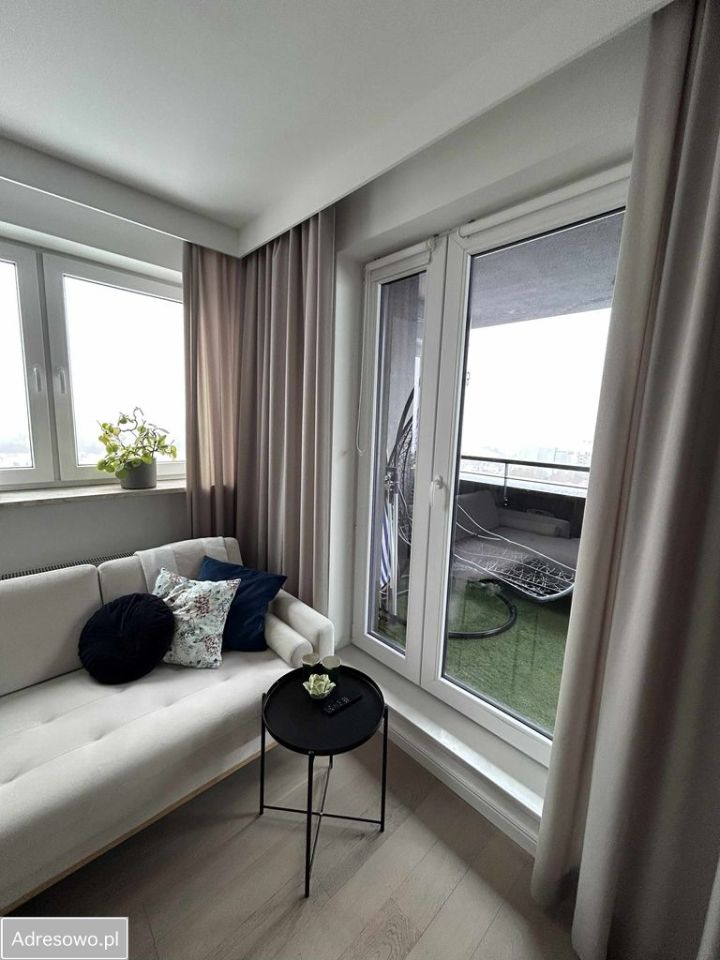 Mieszkanie 3-pokojowe Warszawa Gocław, ul. Ostrobramska. Zdjęcie 15