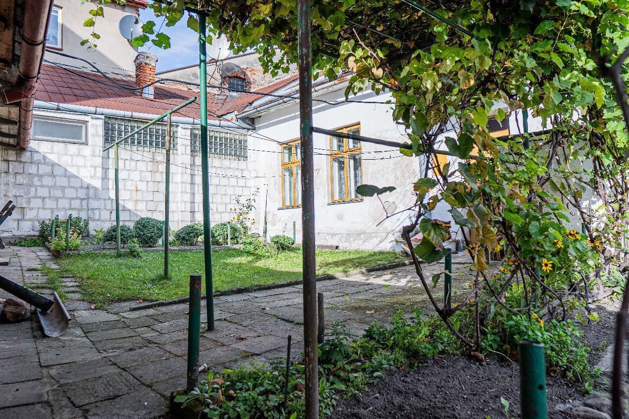 kamienica, 5 pokoi Leżajsk, ul. Adama Mickiewicza. Zdjęcie 6