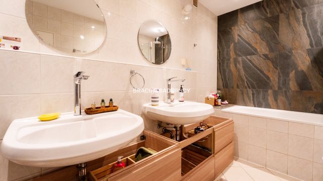 dom szeregowy, 6 pokoi Kraków Zwierzyniec, ul. Jesionowa. Zdjęcie 19