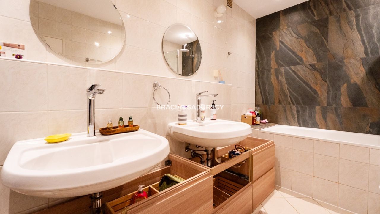 dom szeregowy, 6 pokoi Kraków Zwierzyniec, ul. Jesionowa. Zdjęcie 19