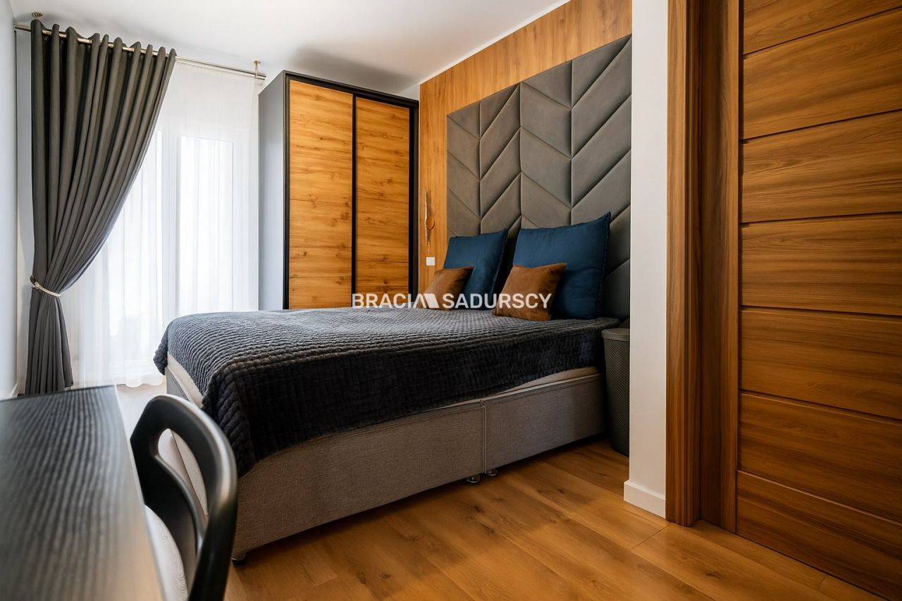 Mieszkanie 4-pokojowe Kraków Podgórze, ul. Stanisława Klimeckiego. Zdjęcie 5