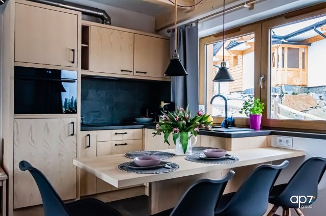 dom wolnostojący, 18 pokoi Zakopane Hrube Wyżnie, ul. Hrube Wyżne. Zdjęcie 2