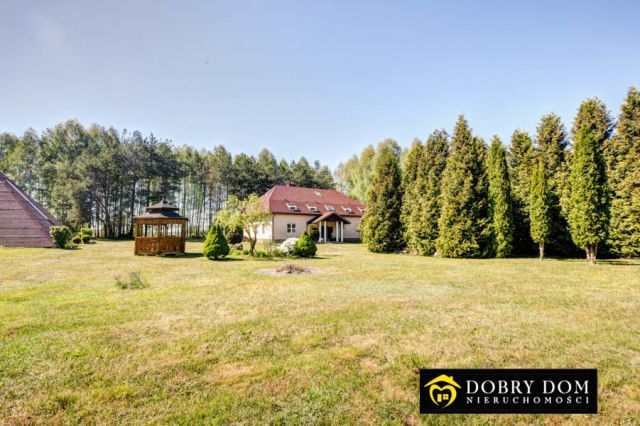 dom wolnostojący, 11 pokoi Kaniuki. Zdjęcie 10