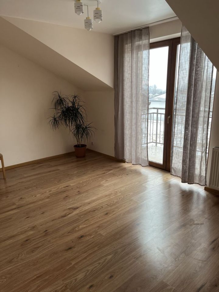 Mieszkanie 4-pokojowe Kraków Bronowice. Zdjęcie 1