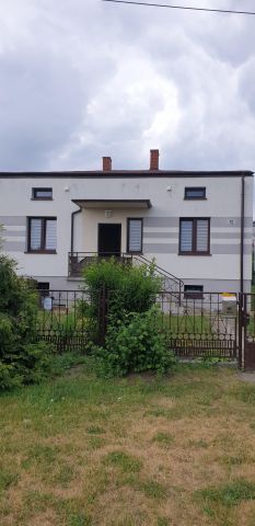 dom wolnostojący, 3 pokoje Wolbórz, ul. Sportowa. Zdjęcie 1