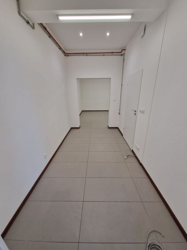 Lokal Ostrów Mazowiecka, ul. Karola Fryczego. Zdjęcie 2