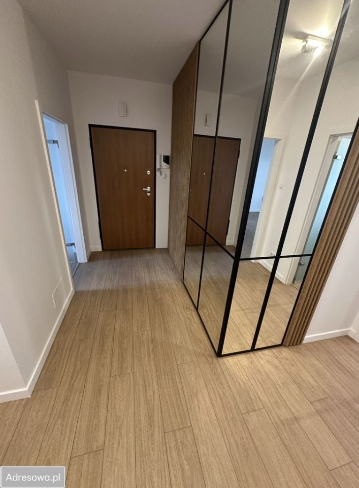 Mieszkanie 4-pokojowe Warszawa Wawer, ul. Korkowa. Zdjęcie 2