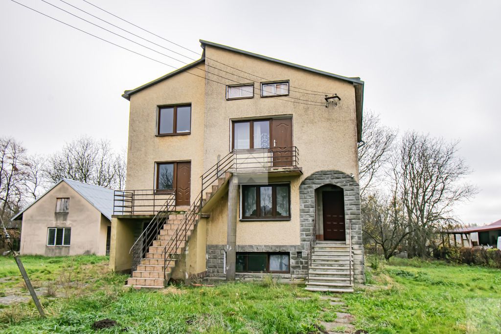 dom wolnostojący, 6 pokoi Kisielów